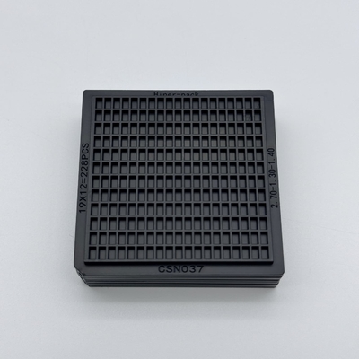 kupować Bezpieczne rozwiązanie opakowaniowe ABS Bare Die Tray z opcjonalną pokrywką i zaciskiem online manufacture